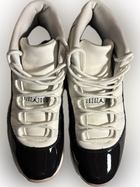 Jordan Shoes - Women’s Air Jordan 11 Retro “Neapolitan”